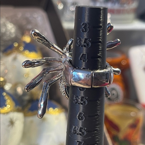 Rhinestone Spider Stretch Silvertone Ring - Picture 3 of 7